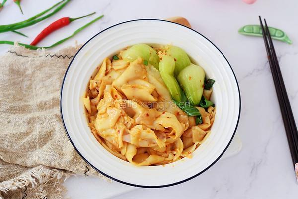 饺子皮油泼面的做法图解19