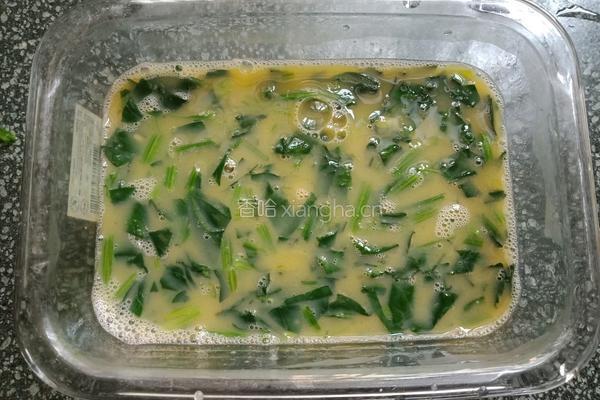 菠菜鸡蛋糕的做法图解3