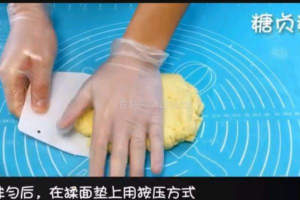 宝宝零食系列～奶酪饼干的做法图解8