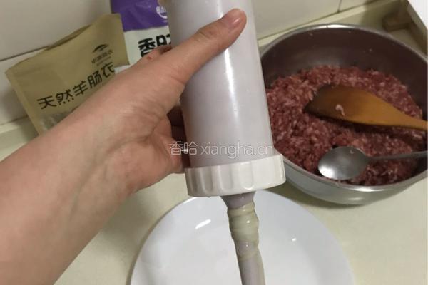 自制脆皮黑椒烤肠的做法图解10
