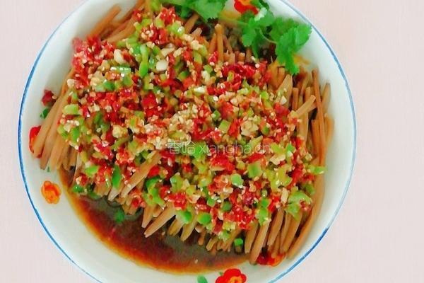 凉拌黄花菜的做法图解3