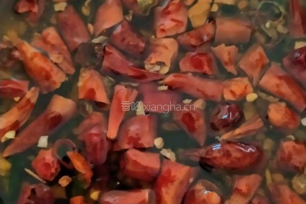 凉拌香椿小豆腐的做法图解4