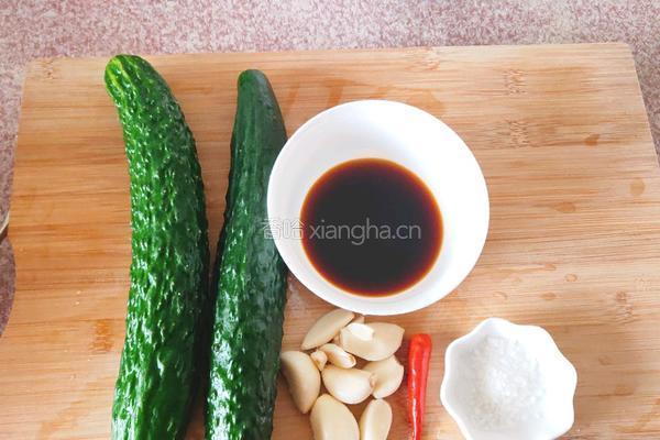 凉拌黄瓜的做法图解3