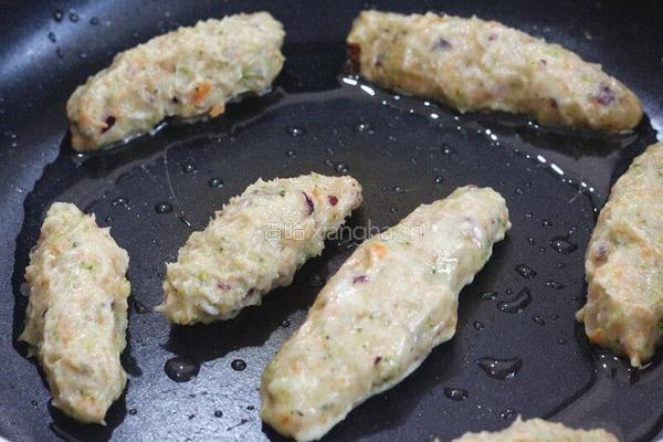 西兰花鸡肉条的做法图解6