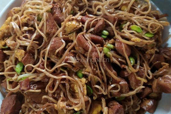 鸡肉焖面的做法图解14