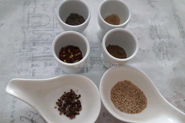 八珍王孜然脆皮油豆腐的做法图解1