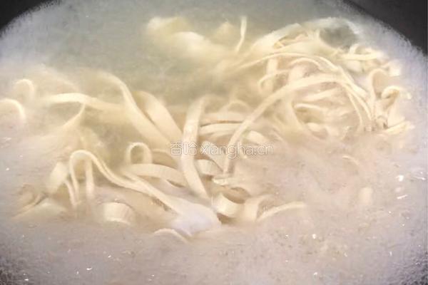 凉拌千张的做法图解1