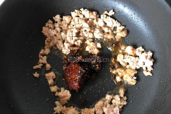 蒜苔炒肉沫的做法图解6