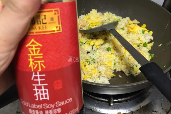 虾仁蛋炒饭的做法图解6