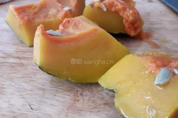 健康快手版南瓜汤的做法图解1