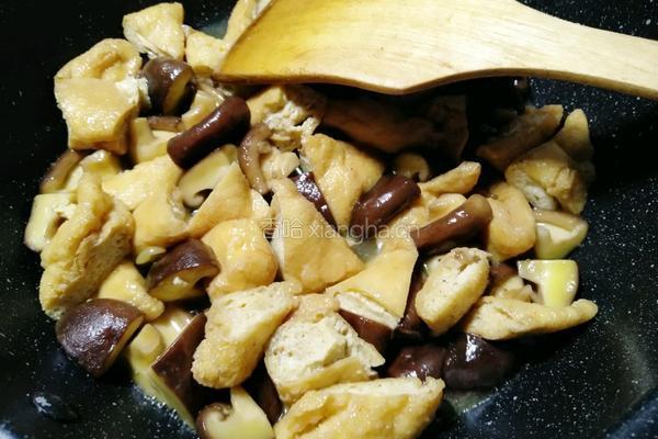 香菇油豆腐的做法图解9