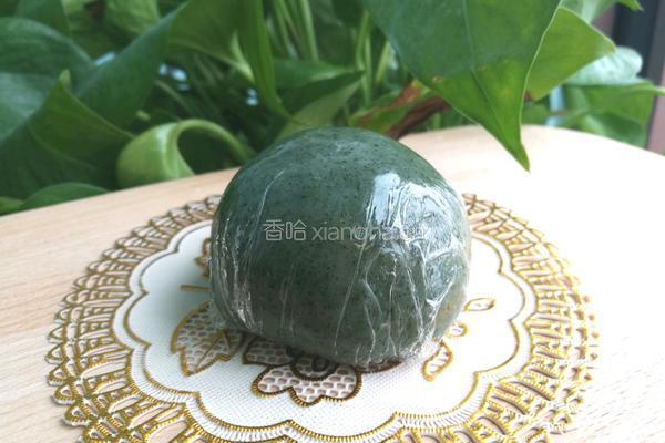 蛋黄肉松艾草青团的做法图解10