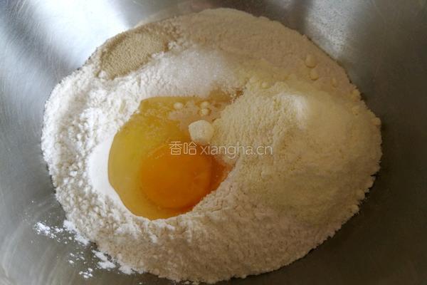 法式夹心小餐包的做法图解2