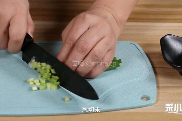 响螺片炒蒜薹的做法图解4