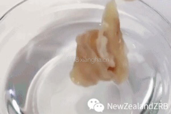 新西兰花胶八宝小糖水的做法图解1