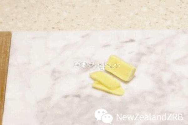 新西兰花胶八宝小糖水的做法图解3