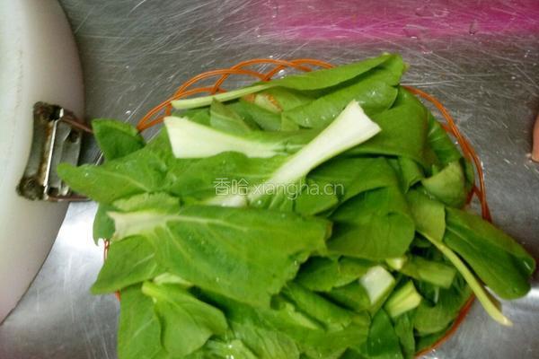 豆豉鲮鱼炒青菜的做法图解1