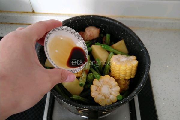 东北乱炖的做法图解8