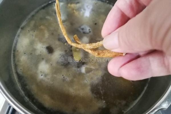 花椒牛肉萝卜汤的做法图解8