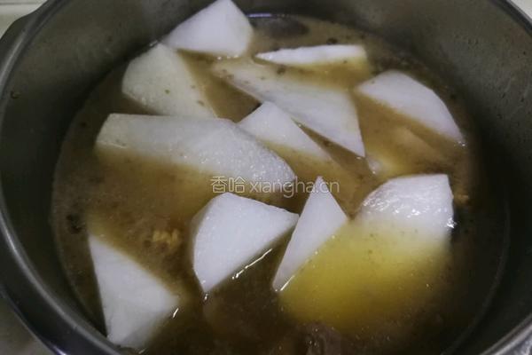 花椒牛肉萝卜汤的做法图解9