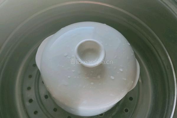 牛奶蒸木瓜的做法图解3