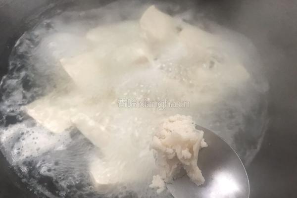 野芹菜叶豆腐汤的做法图解8