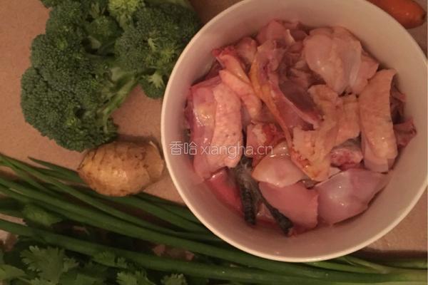 鸡肉粥的做法图解1