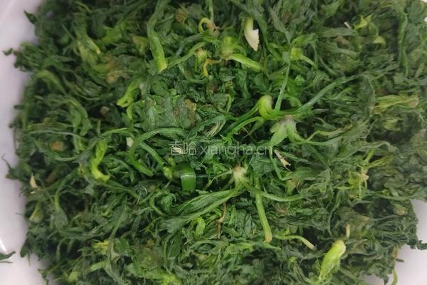 荠菜(野菜）饺子的做法图解2