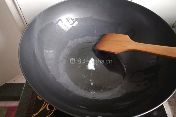 猪油炒长油方包菜的做法图解3