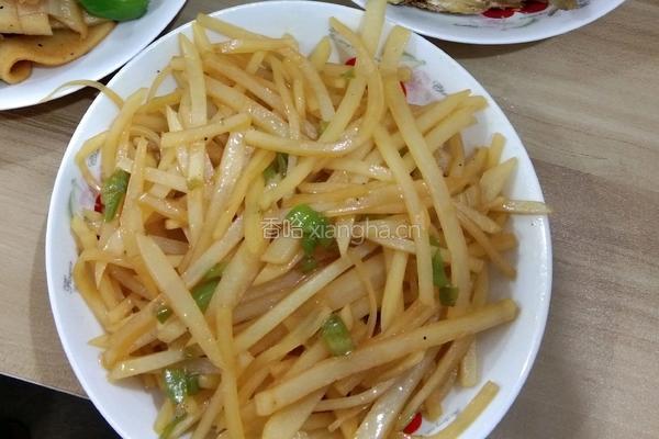 家常土豆丝的做法图解4