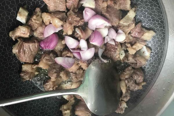咖喱牛腩的做法图解4