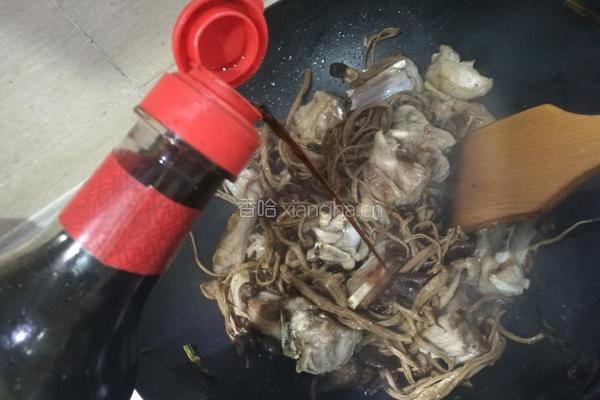 茶树菇烧羊排的做法图解6
