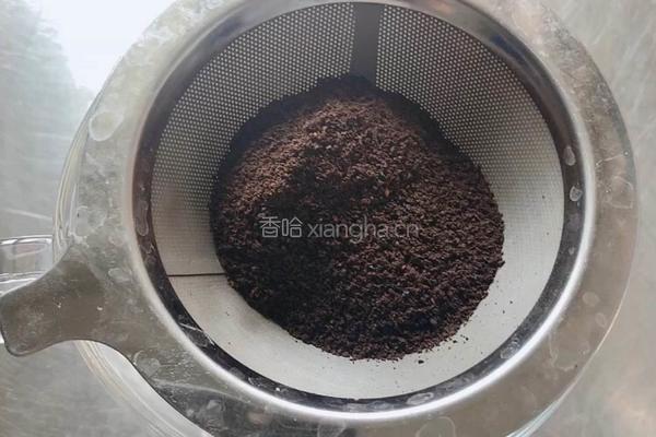 黑糖玛奇朵咖啡的做法图解1
