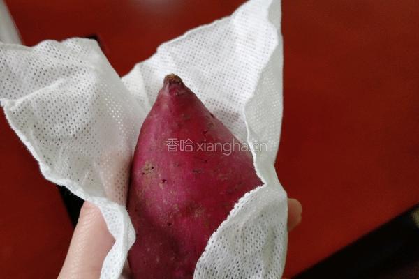学校微波炉烤紫薯的做法图解3