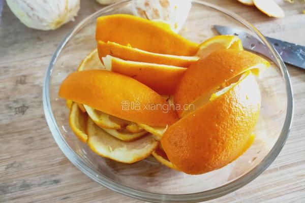 糖渍橙皮的做法图解3