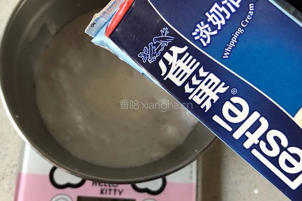 椰香布丁的做法图解1