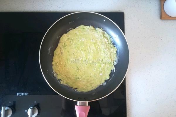 西葫芦鸡蛋软饼 宝宝辅食营养食谱菜谱的做法图解5