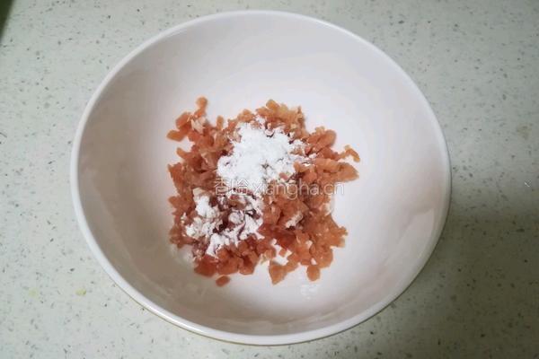 香菇牛肉疙瘩汤 宝宝辅食营养食谱菜谱的做法图解2