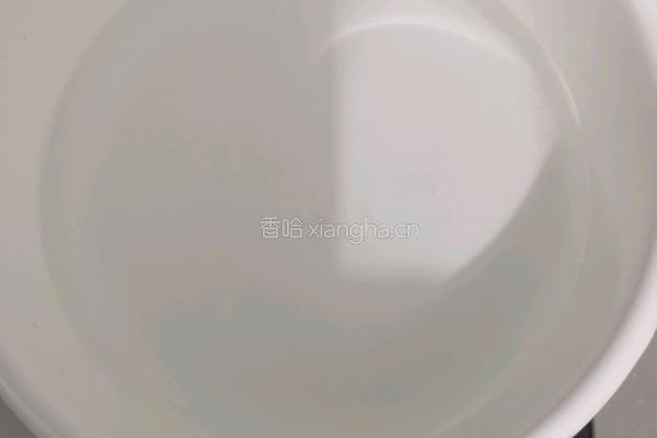 （鸡蛋豆腐版）翡翠白玉汤的做法图解3