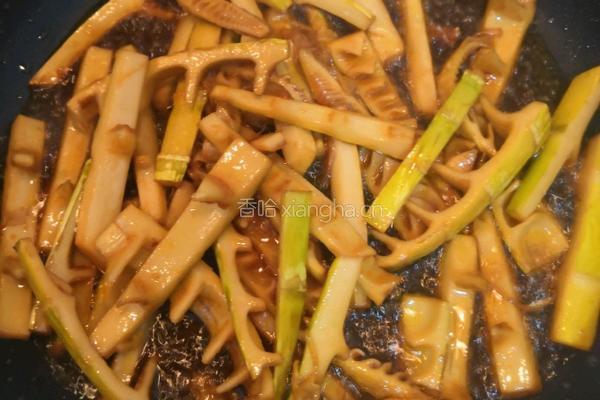 油焖春笋的做法图解14