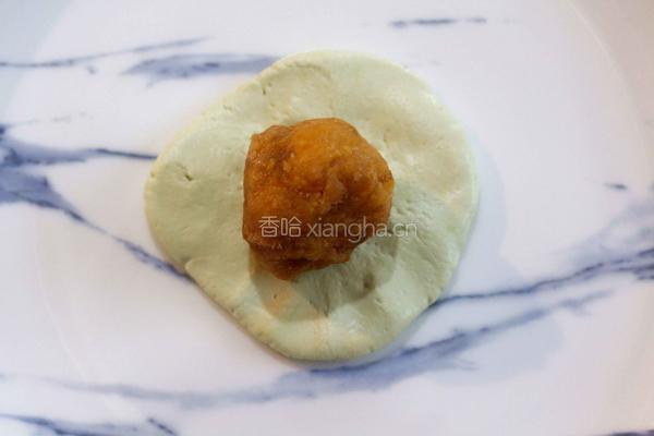 咸蛋黄肉松青团的做法图解11