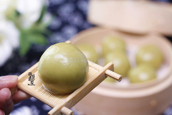 咸蛋黄肉松青团的做法图解15