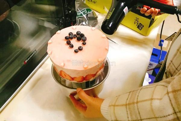 6寸草莓慕斯蛋糕（纯手工）的做法图解25
