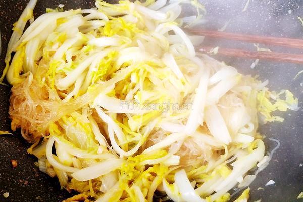 炒蒜蓉粉丝娃娃菜的做法图解10