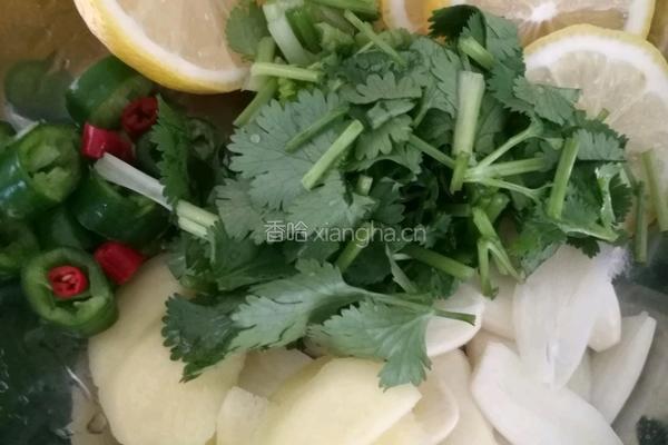柠檬鸡爪的做法图解3