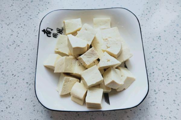 肉末豆腐的做法图解2