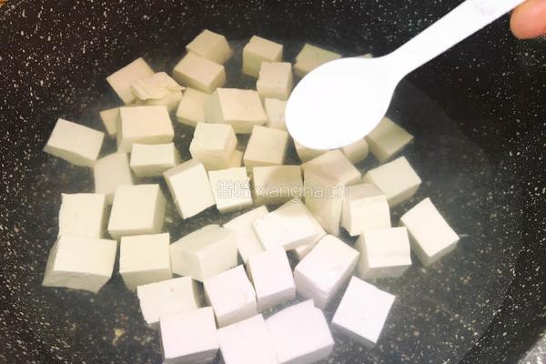 韭菜豆腐的做法图解4