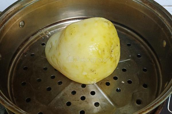 浇汁土豆泥的做法图解1