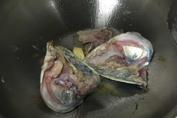 鱼头豆腐汤的做法图解5