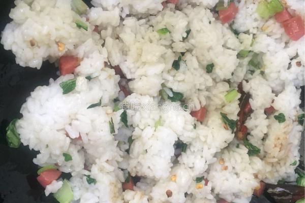 蛋炒饭的做法图解12